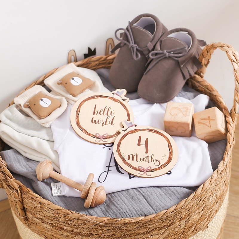 8Pcs Wooden Baby Milestone Car - Milestone Card Set review and price