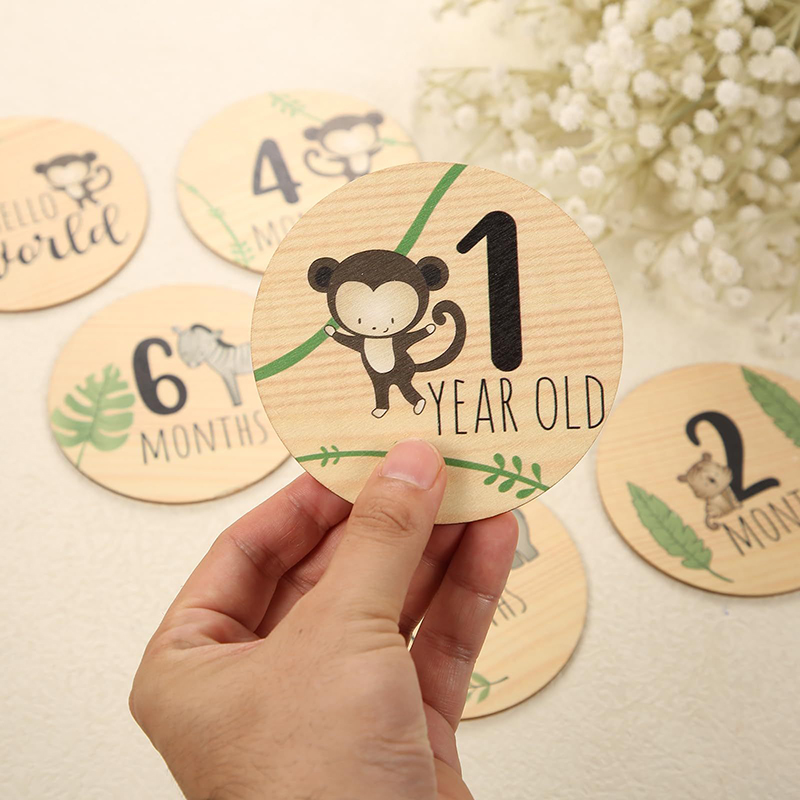 7pcs Wooden Baby Milestone Car - Milestone Card Set review and price