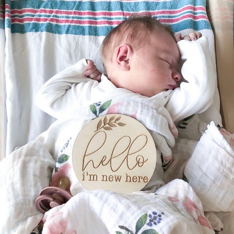 20pcs hello i'm new here woode - Milestone Card Set review and price